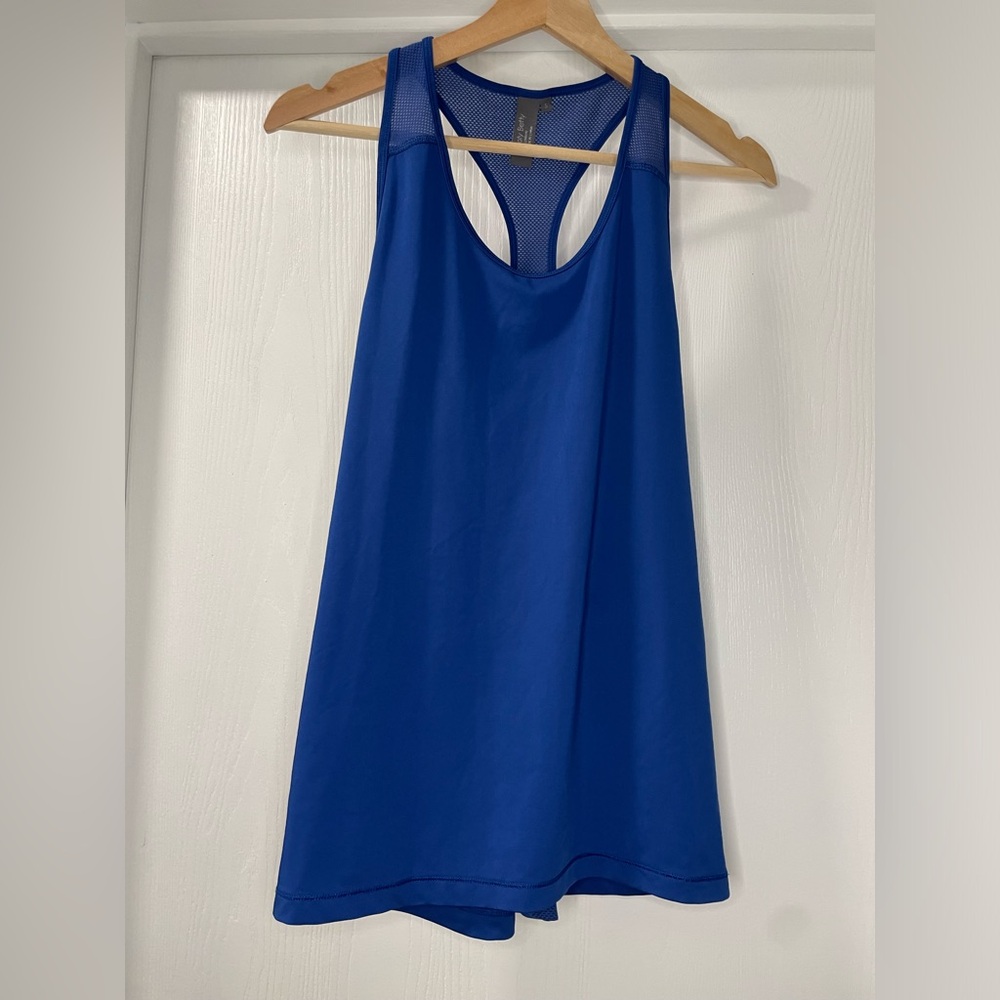 Sweaty Betty Mesh Detailed Athletic Tank Top in Royal Blue. Size S